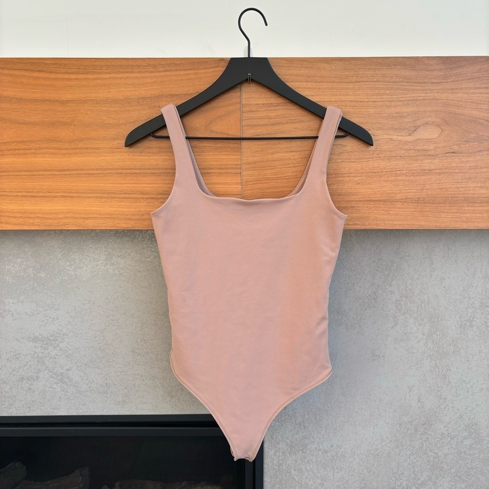 NWOT Abercrombie & Fitch Bodysuit, Size S‎